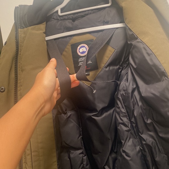 Canada Goose Kinley Parka (womens) - Picture 8 of 8